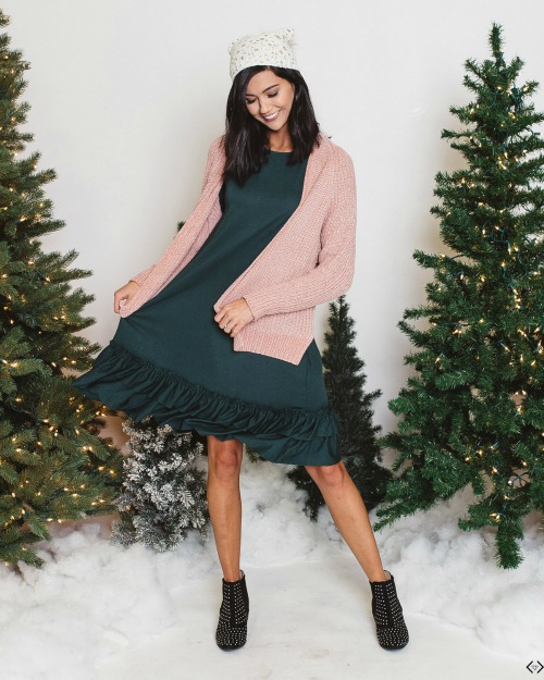 40% off Holiday Dresses